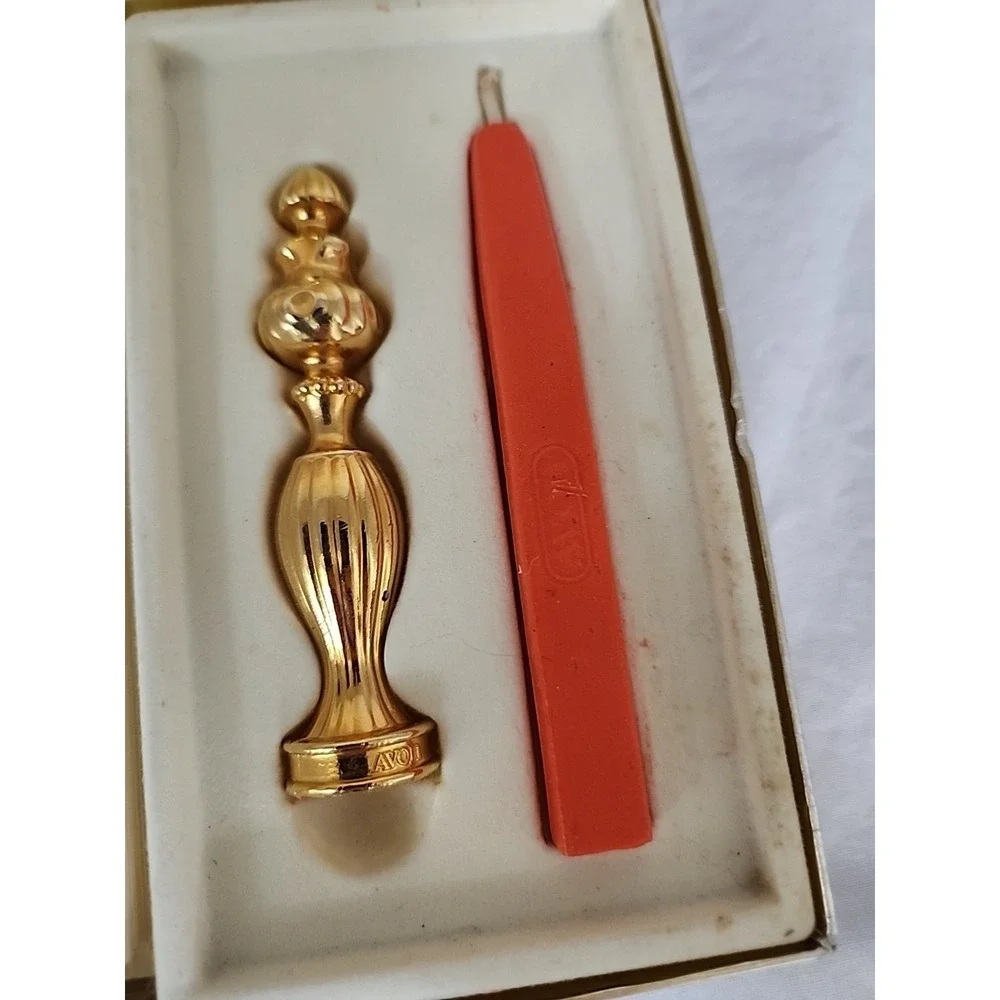 Avon‎ Vintage Fragrances Notes In Original Box